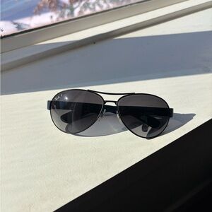 Ray-Ban Dark Gray Aviator Sunglasses